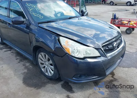 2011 Subaru Legacy 3.6R Premium из США, поврежденный, VIN 4S3BMDH66B2255496